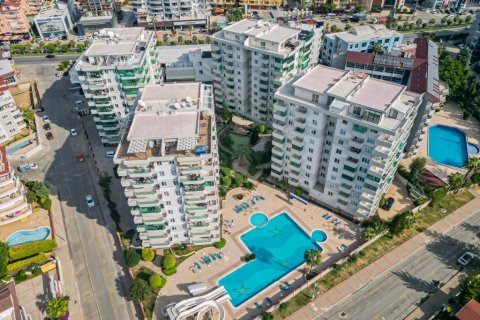 Lägenhet  i Tosmur, Alanya, Antalya, Turkiet Nr. 207328 - 1