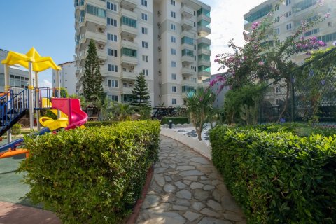Lägenhet  i Tosmur, Alanya, Antalya, Turkiet Nr. 207328 - 11
