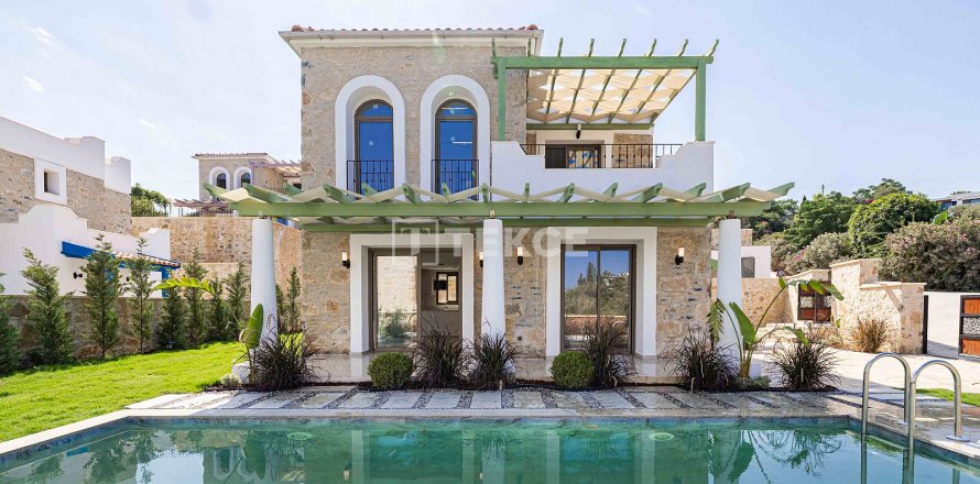 3+1 Villa  i Bodrum, Mugla, Tyrkiet Nr. 142147