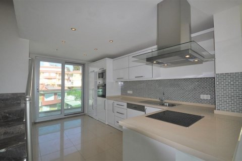 Продажа пентхауса  в Аланье, Анталье, Турция 4 комн., 210м2, №209400 – фото 16