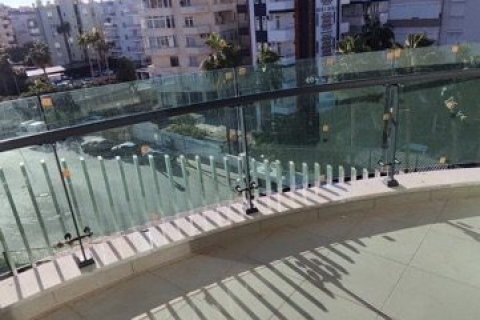 Продажа квартиры  в Анталье, Турция 1+1, 54м2, №189291 – фото 7
