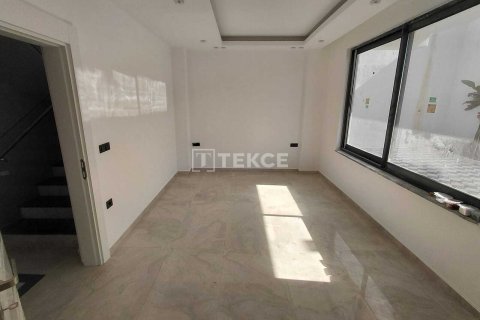 Villa for sale in Alanya, Antalya, Turkey, 4 bedrooms, 677m2, No. 44049 – photo 25