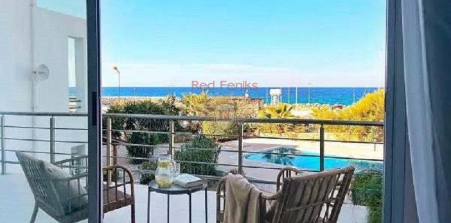2+1 Apartment  in Girne, Northern Cyprus No. 192777