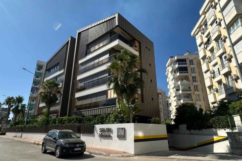 Продажа квартиры  в Муратпаше, Анталье, Турция 3+1, 200м2, №211765 – фото 1