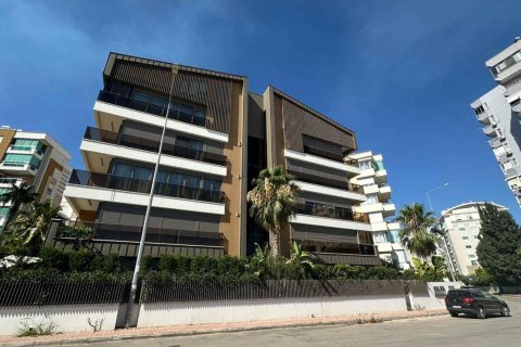 Продажа квартиры  в Муратпаше, Анталье, Турция 3+1, 200м2, №211765 – фото 11