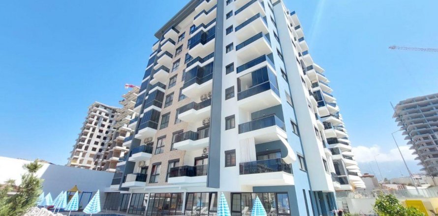 Квартира  2-х ком. в Махмутларе, Анталья, Турция №208212