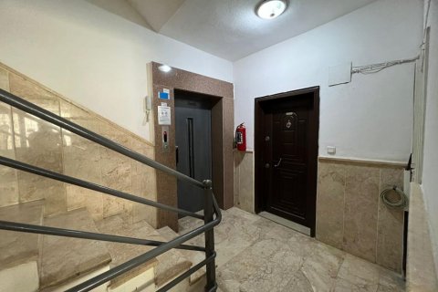 آپارتمان در  Mahmutlar ، ترکیه 110 متر مربع.  شماره 206851 - 14