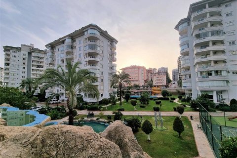 Lejlighed i Cikcilli, Antalya, Tyrkiet Nr. 208892 - 3