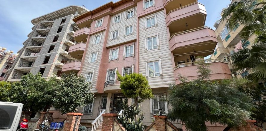 Apartment  in Mahmutlar, Antalya, Turkey No. 208606