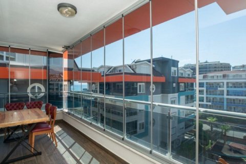 آپارتمان در  Kestel ، ترکیه 155 متر مربع.  شماره 207484 - 7