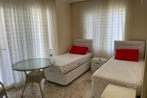 آپارتمان در  Mahmutlar ، ترکیه 110 متر مربع.  شماره 207485 - 7