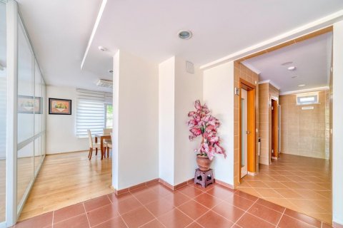 Продажа квартиры  в Джикджилли, Анталье, Турция 2 комн., 70м2, №207481 – фото 18