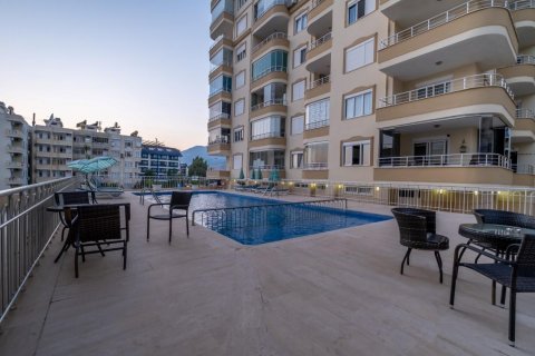 Lägenhet  i Tosmur, Alanya, Antalya, Turkiet Nr. 208322 - 3