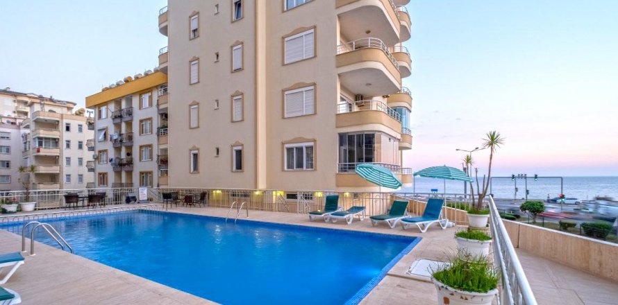 Lägenhet  i Tosmur, Alanya, Antalya, Turkiet Nr. 208322