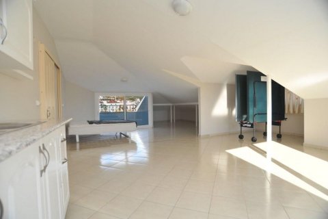 Продажа пентхауса  в Аланье, Анталье, Турция 7 комн., 300м2, №208831 – фото 29