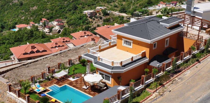ویلا در  Alanya ، ترکیه 350 متر مربع.  شماره 208832