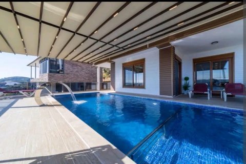 ویلا در  Antalya ، امارات متحده عربی 4 خوابه ، 210 متر مربع.  شماره 184788 - 10