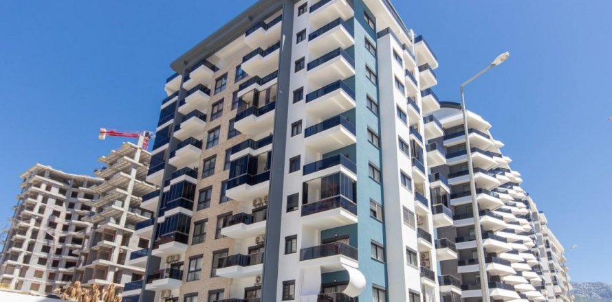 Квартира  2-х ком. в Махмутларе, Анталья, Турция №208279