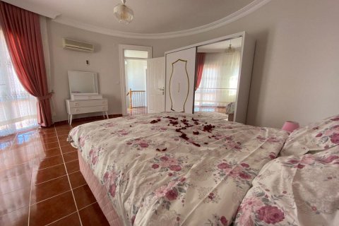 Продажа виллы  в Аланье, Анталье, Турция 4 комн., 260м2, №209623 – фото 14