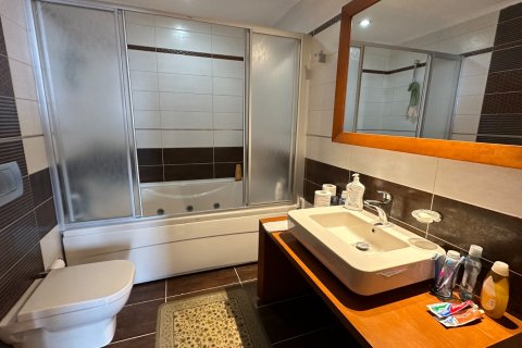 Продажа квартиры  в Аланье, Анталье, Турция 5 комн., 210м2, №207341 – фото 14