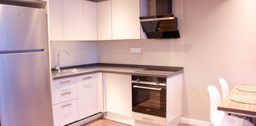 1+1 Leilighet  i Istanbul, Tyrkia Nr. 147836