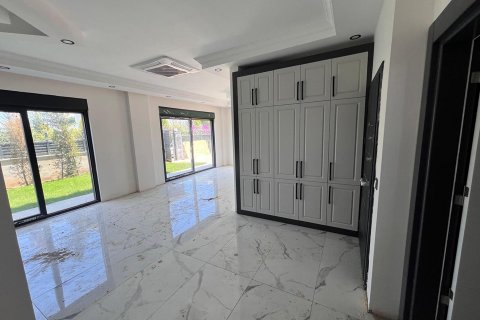 فيلا في  Kadriye 4 غرفة نوم ، 198 متر مربع . ر قم 107786 - 3