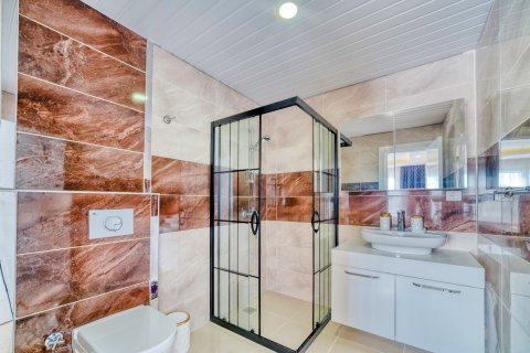 Lägenhet  i Kestel, Antalya, Turkiet Nr. 207579 - 23