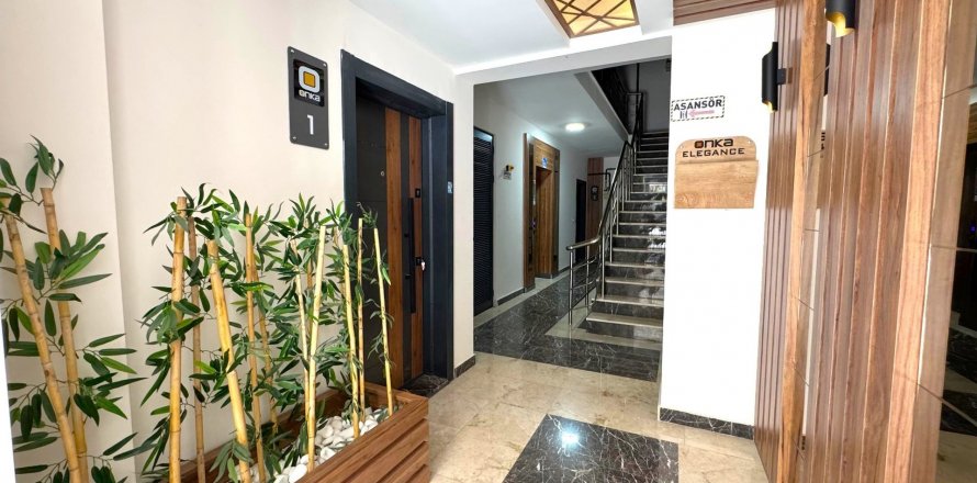 1+1 Lejlighed  i Muratpasa, Antalya, Tyrkiet Nr. 211609