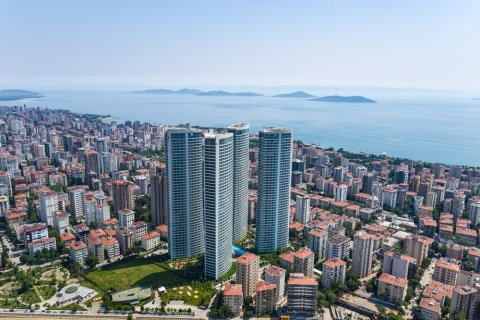 2+1 Apartment  in Kadikoy, Istanbul, Turkey No. 147821