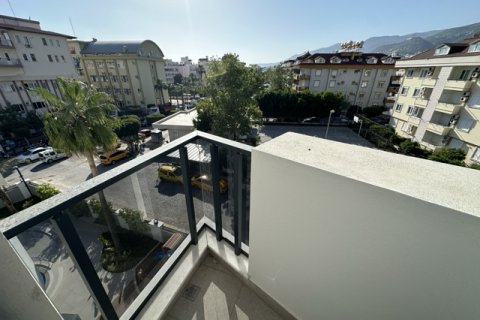 Продажа квартиры  в Анталье, Турция 1+1, 56м2, №189264 – фото 11