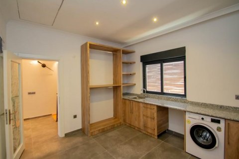 Продажа виллы в Бекташе, Аланье, Анталье, Турция 5 комн., 300м2, №209951 – фото 25