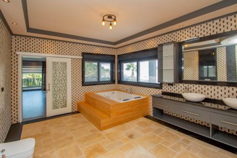 Продажа виллы в Бекташе, Аланье, Анталье, Турция 5 комн., 300м2, №209951 – фото 30