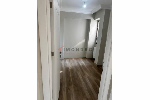 Продажа квартиры  в Фатихе, Стамбуле, Турция 3+1, 84м2, №210338 – фото 9