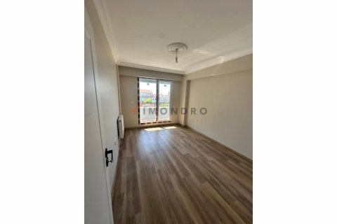 Продажа квартиры  в Фатихе, Стамбуле, Турция 3+1, 84м2, №210338 – фото 10