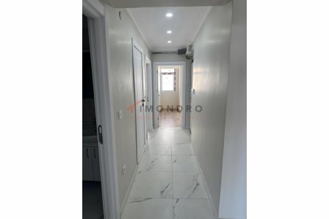 Продажа квартиры  в Фатихе, Стамбуле, Турция 3+1, 84м2, №210338 – фото 11