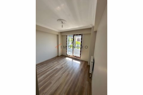 Продажа квартиры  в Фатихе, Стамбуле, Турция 3+1, 84м2, №210338 – фото 8