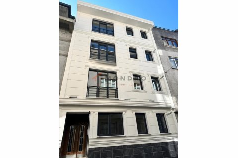 Продажа квартиры  в Фатихе, Стамбуле, Турция 3+1, 84м2, №210338 – фото 2