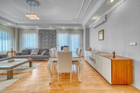 Продажа квартиры  в Аланье, Анталье, Турция 5 комн., 200м2, №207032 – фото 4