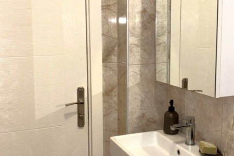 آپارتمان در  Girne ، ترکیه 80 متر مربع.  شماره 211153 - 20