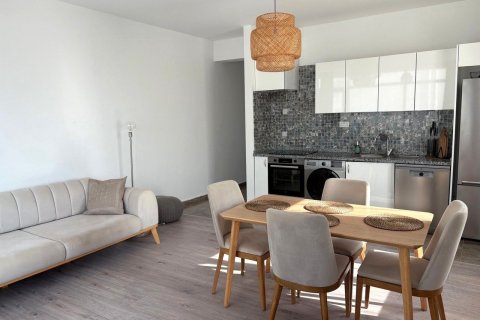 آپارتمان در  Girne ، ترکیه 80 متر مربع.  شماره 211153 - 2