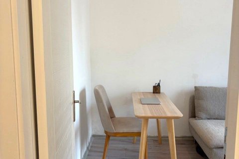 آپارتمان در  Girne ، ترکیه 80 متر مربع.  شماره 211153 - 13