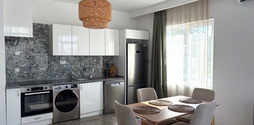 آپارتمان در  Girne ، ترکیه 80 متر مربع.  شماره 211153