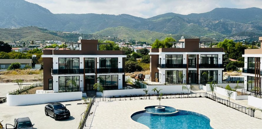 Apartment  in Alsancak, Girne, Northern Cyprus No. 211155