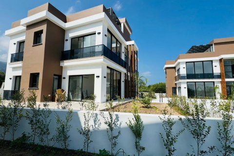 Apartment for sale  in Alsancak, Girne, Northern Cyprus, 160m2, No. 211155 – photo 5