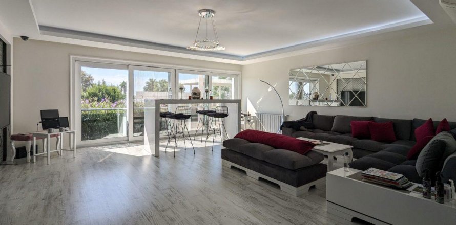 Lejlighed  i Lara, Antalya, Tyrkiet Nr. 207049