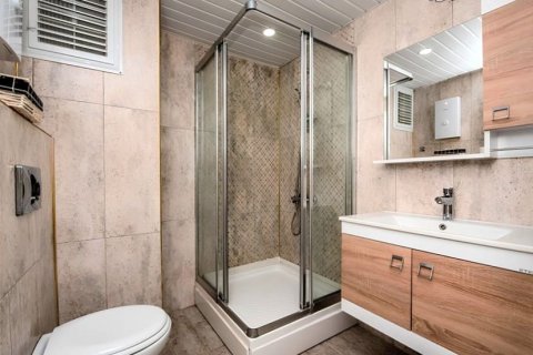 2+1 Takvåning  i Mahmutlar, Antalya, Turkiet Nr. 194321 - 17