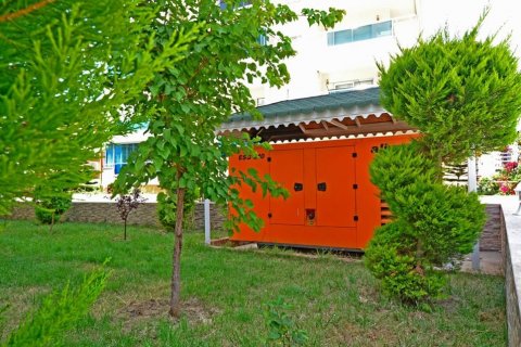 2+1 Takvåning  i Mahmutlar, Antalya, Turkiet Nr. 194321 - 23