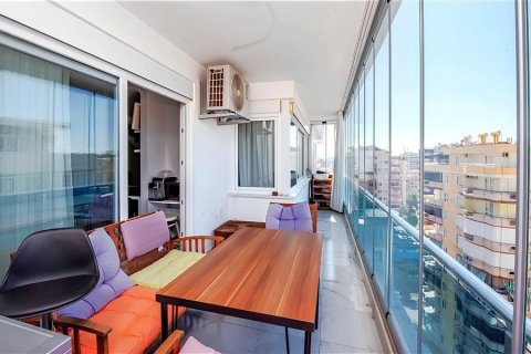 2+1 Takvåning  i Mahmutlar, Antalya, Turkiet Nr. 194321 - 16