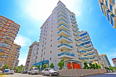 2+1 Takvåning  i Mahmutlar, Antalya, Turkiet Nr. 194321 - 22