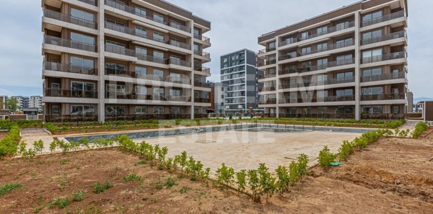 Lägenhet  i Altintash, Antalya, Turkiet Nr. 194334